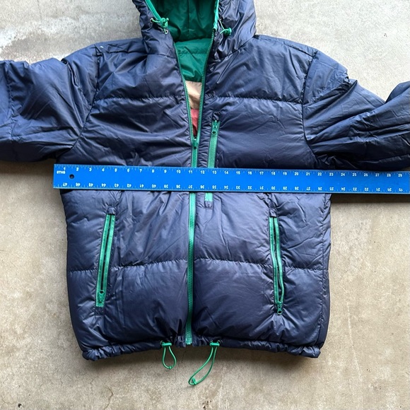 Outerknown Reversible Hooded Chromatic Puffer Jacket Men’s L Marine Rainbow - Picture 7 of 8